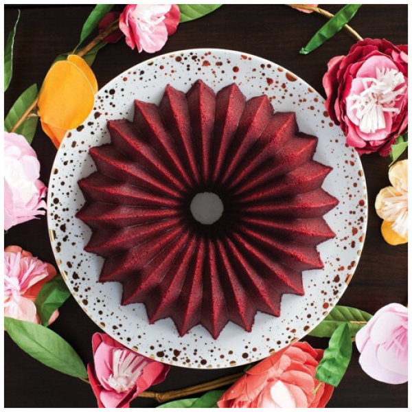 Nordic Ware Brilliance Bundt Pan-1