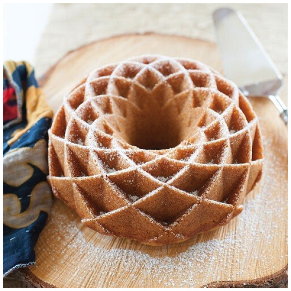 Nordic Ware Jubilee Bundt Pan-1